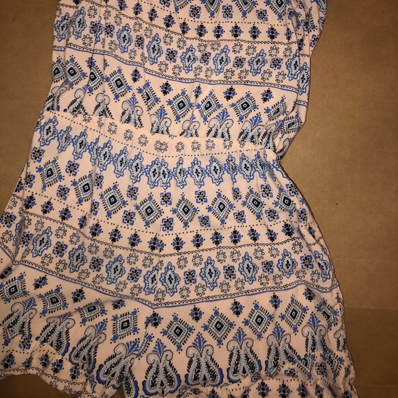 Patterned romper - Picture 3 of 4